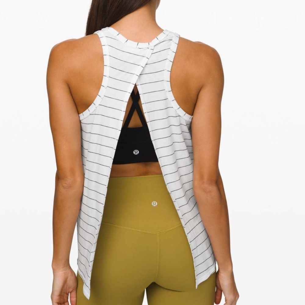 Lululemon tank